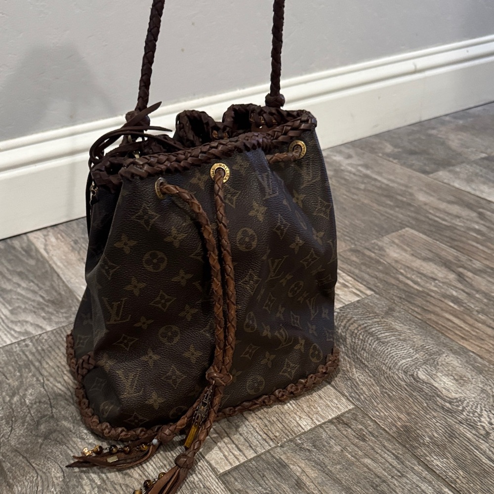 Brown Monogram Drawstring Bucket Bag - Picture 11 of 12